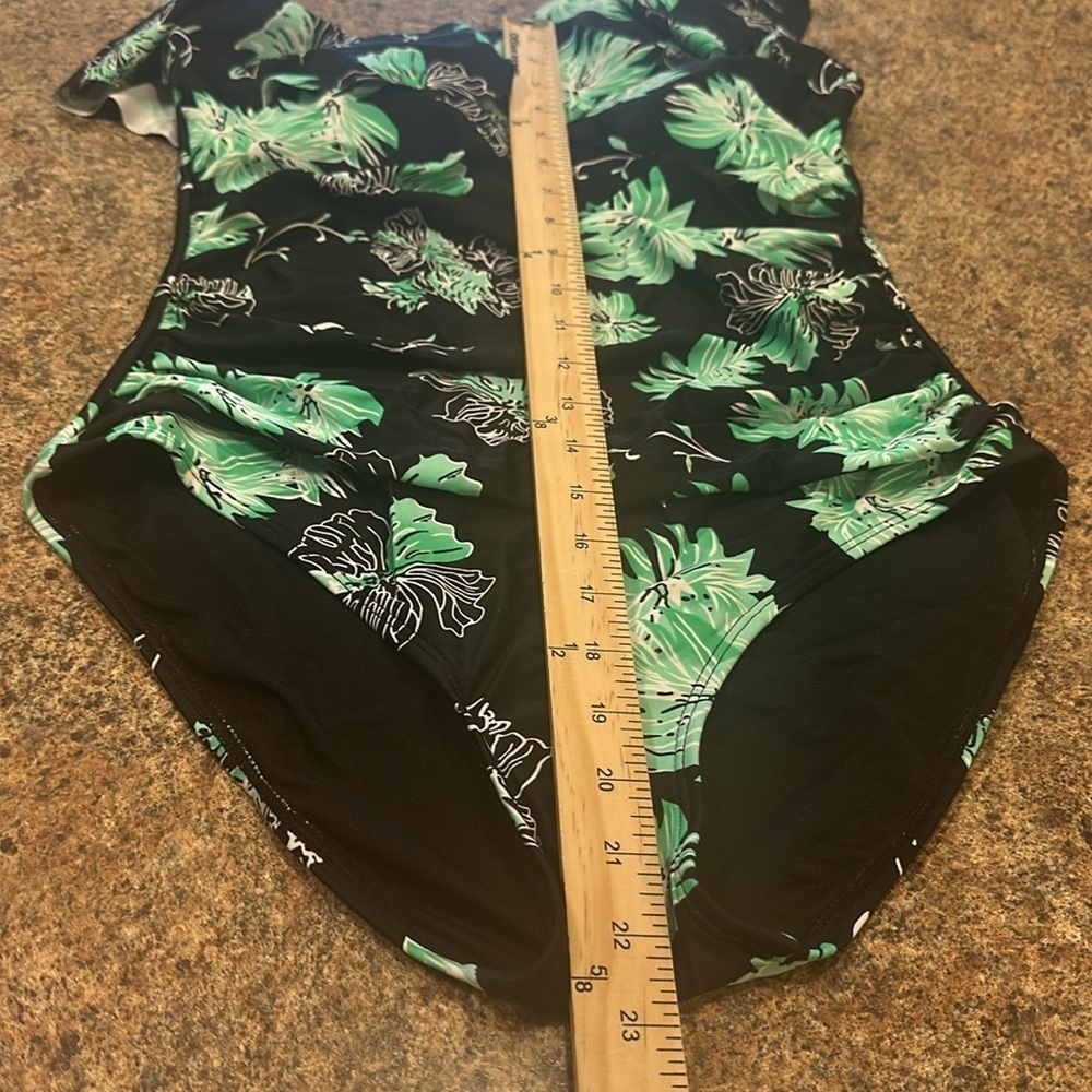 Hilor One Piece Asymmetric One Shoulder Bathing Suit Black/Green Womens Size 10 - Picture 14 of 15